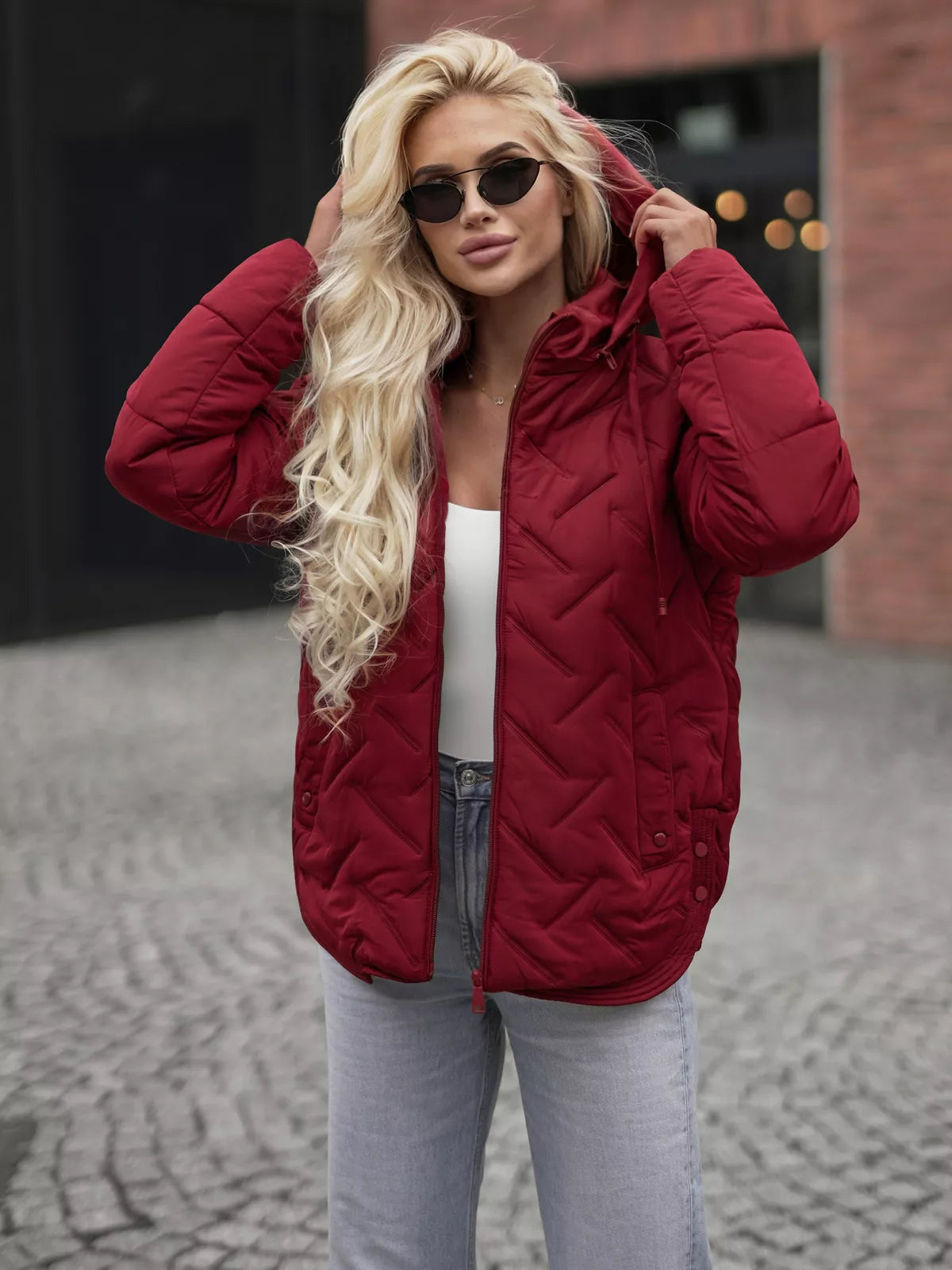 Sieviešu bordo krāsas jaka Erlin