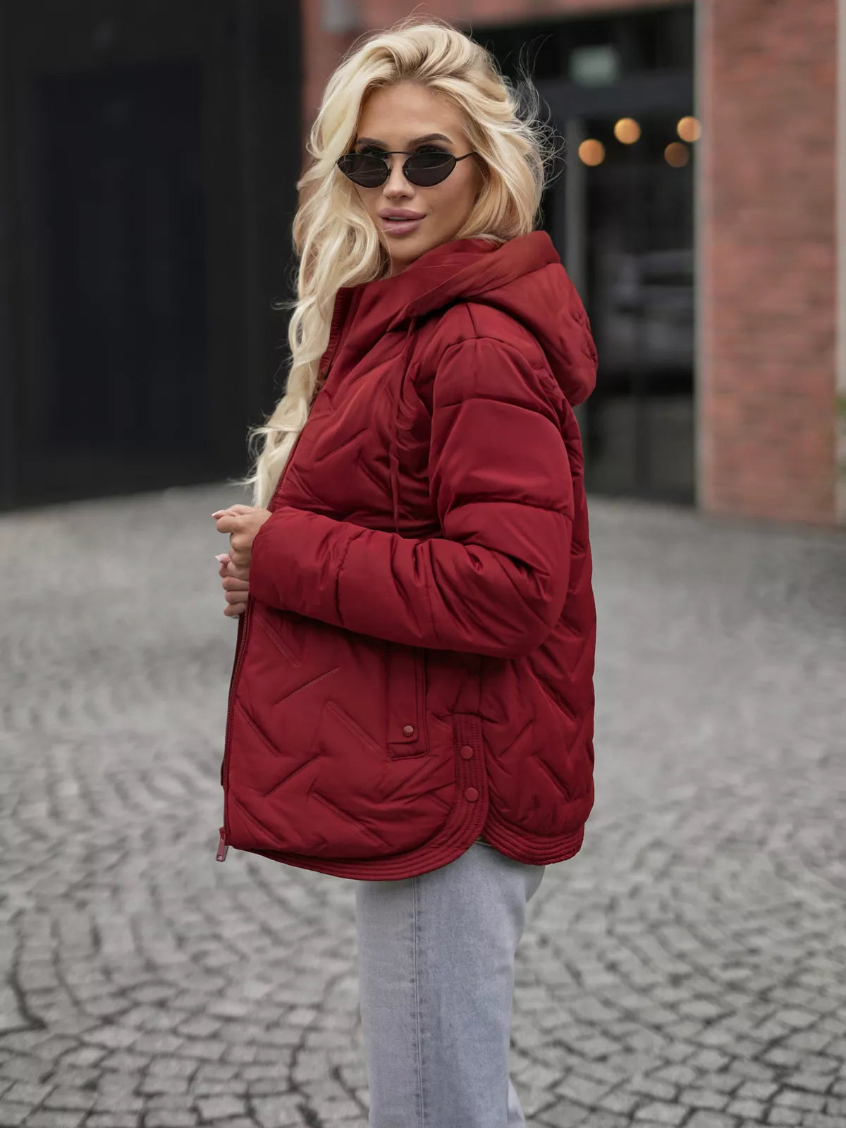 Sieviešu bordo krāsas jaka Erlin