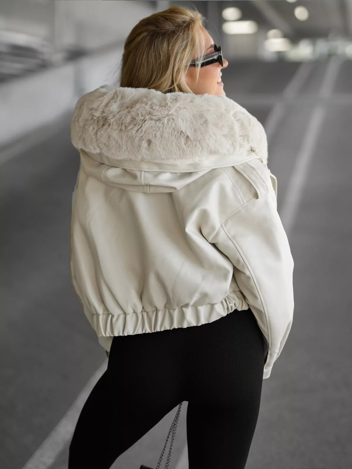 Sieviešu brūna ādas jaka Tiara