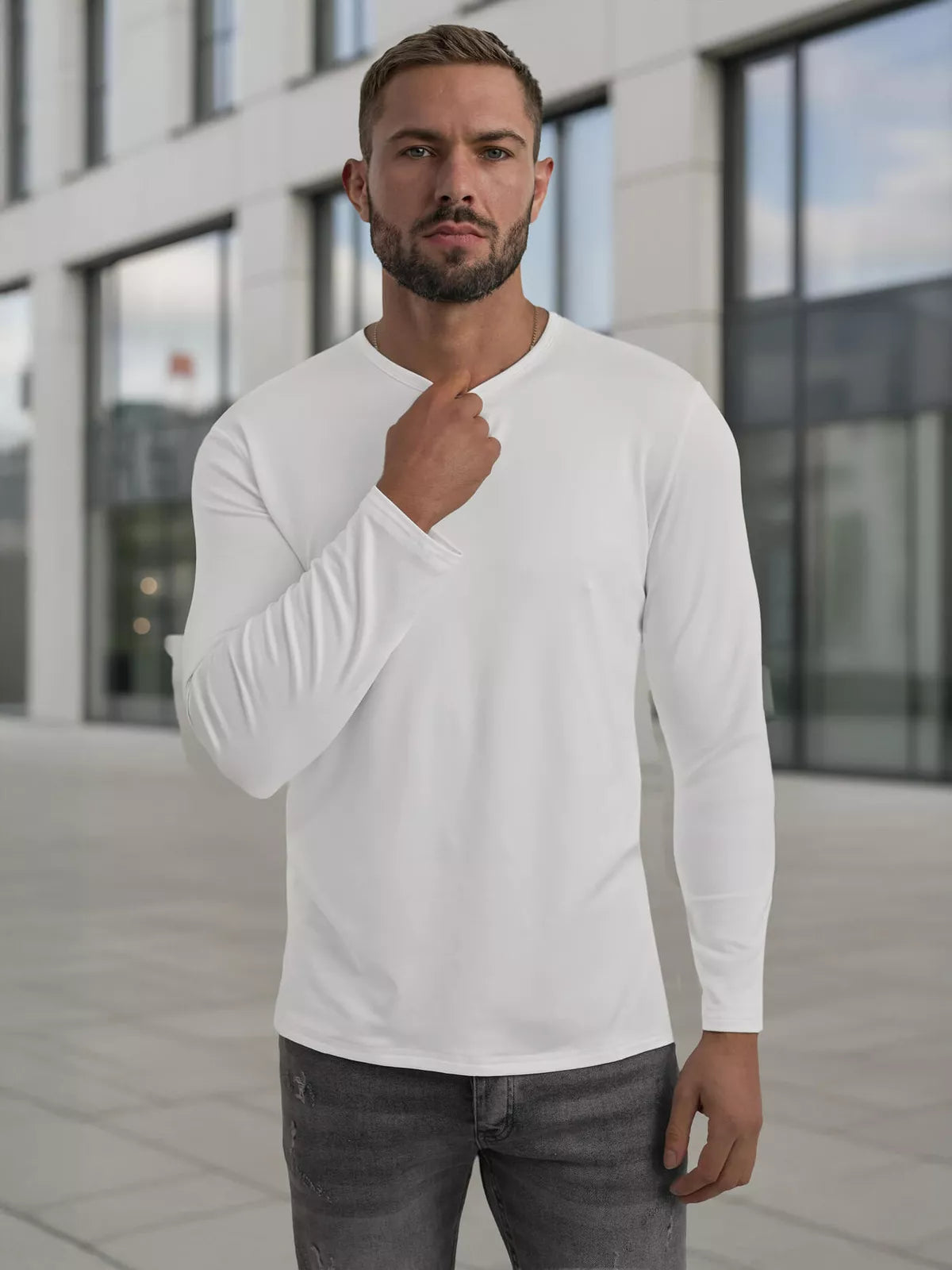 Vīriešu balts T-krekls Rojo