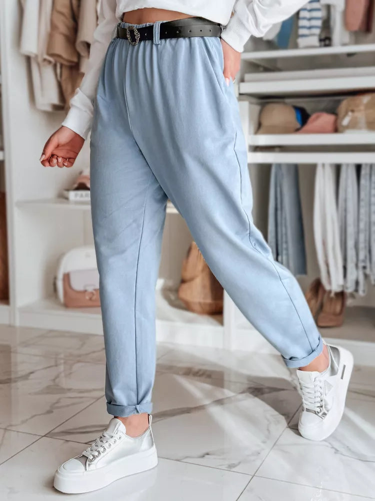 Sieviešu zilas bikses ar jostu Taizemē 