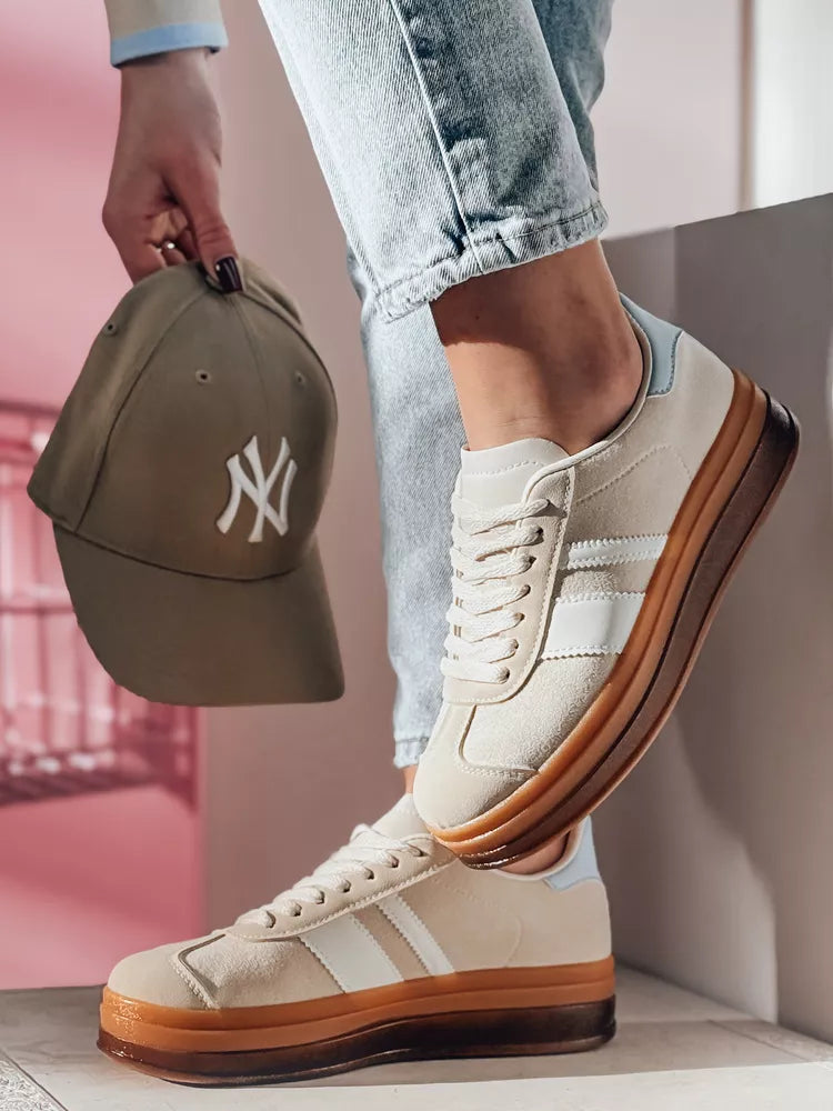 Sieviešu brūnas ikdienas kurpes Tag