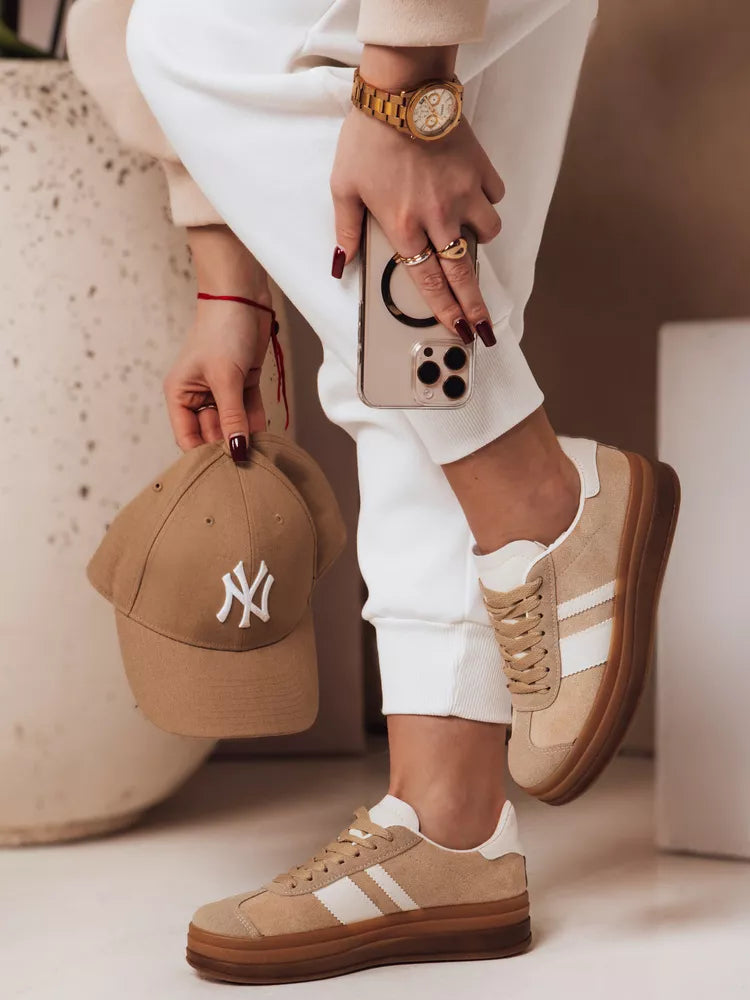 Sieviešu brūnas ikdienas kurpes Tag