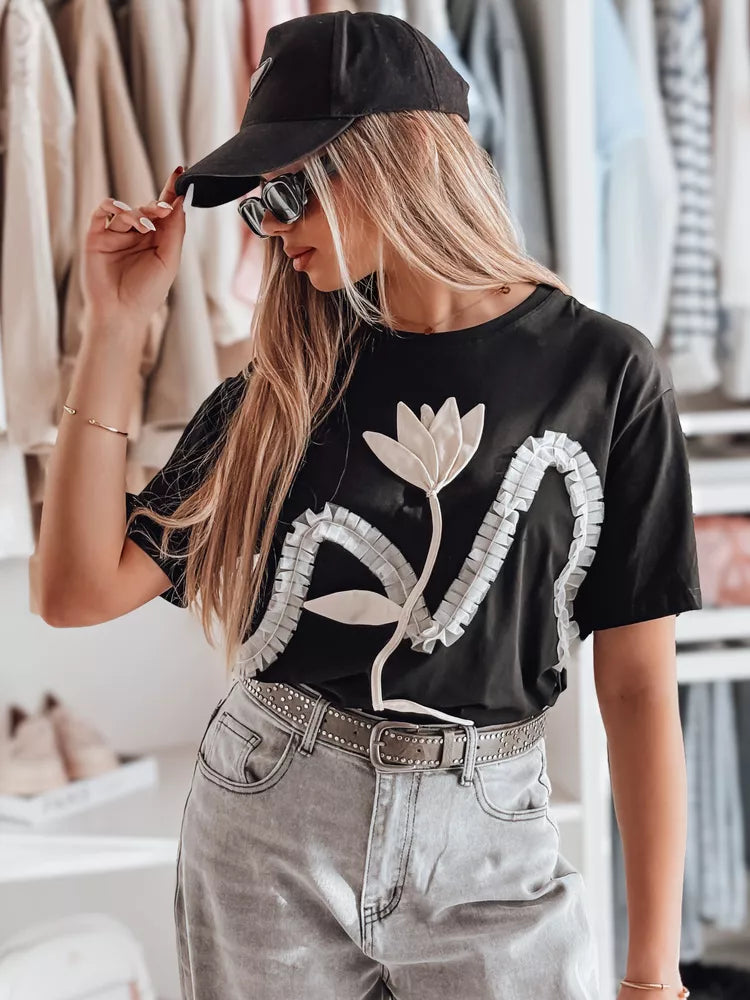 Sieviešu melns T-krekls Petinia 