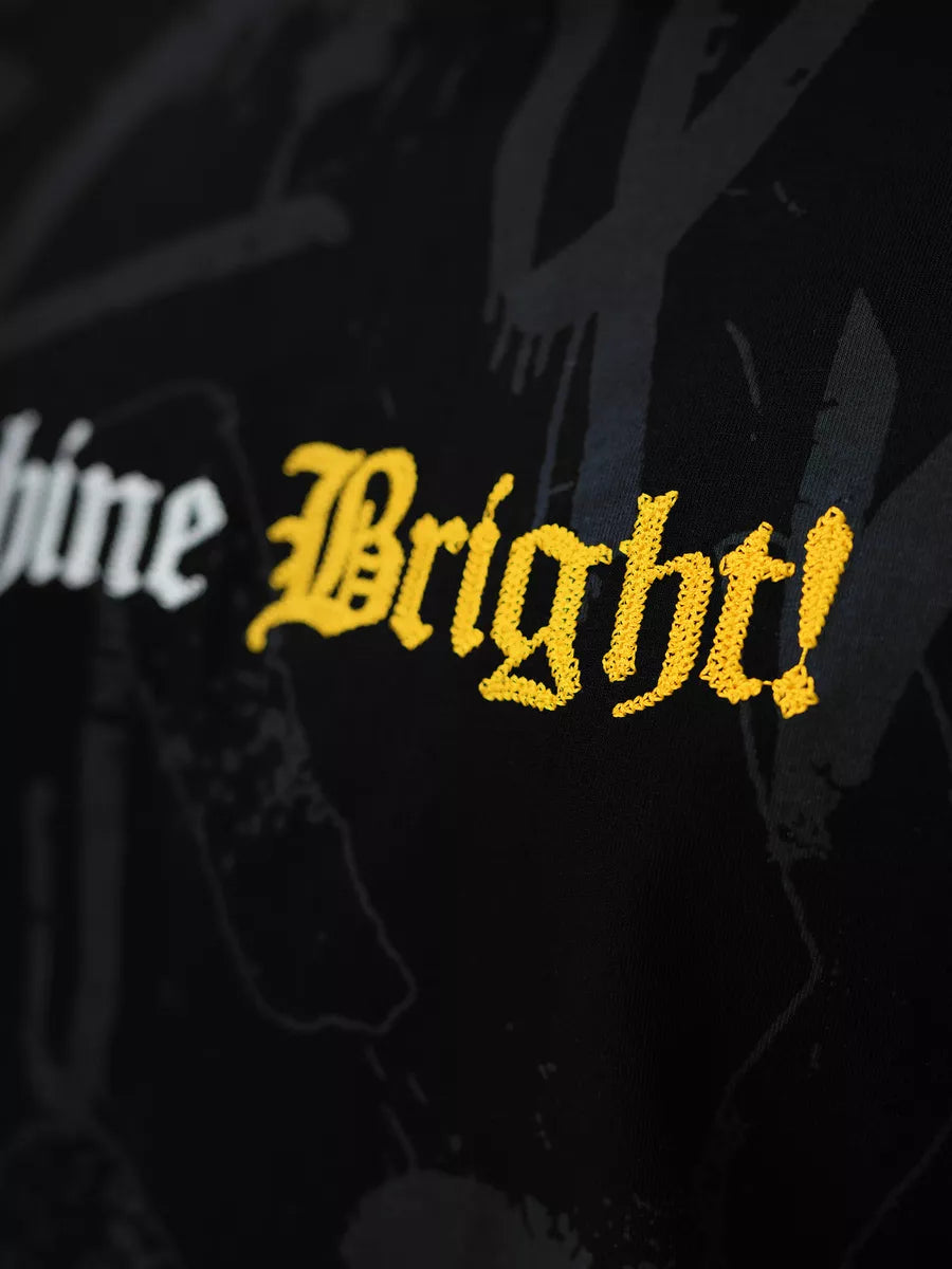 Vīriešu melns brīva piegriezuma T-krekls Shine Bright