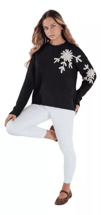 Sieviešu melns džemperis Daga