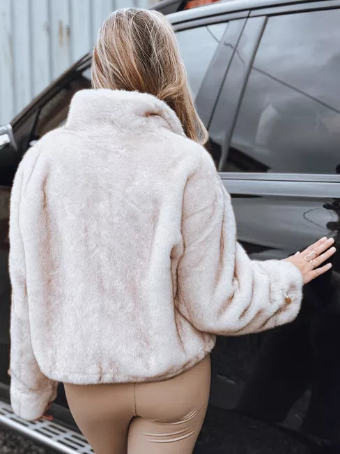 Sieviešu balts īss kažoks Ariel