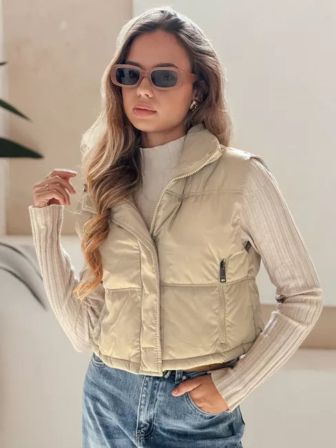 Sieviešu brūna veste Veta