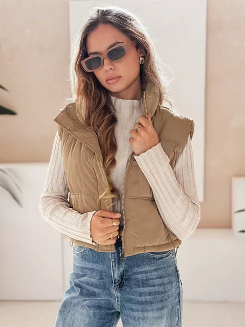 Sieviešu brūna veste Veta