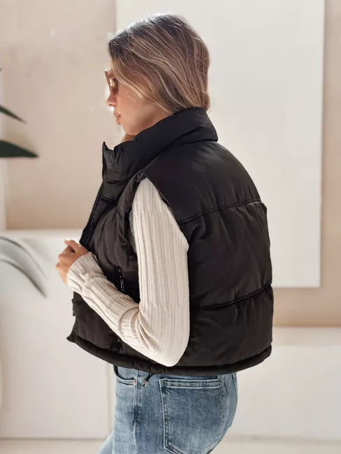 Sieviešu melna veste Veta