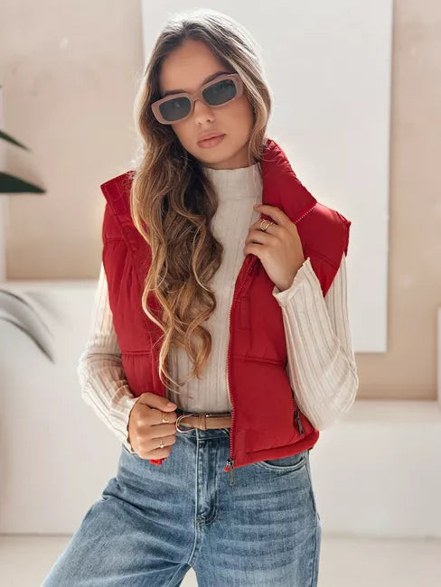 Sieviešu sarkanā veste Veta