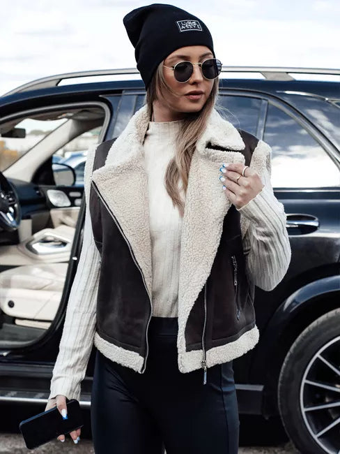 Sieviešu tumši brūna veste ar kažokādu