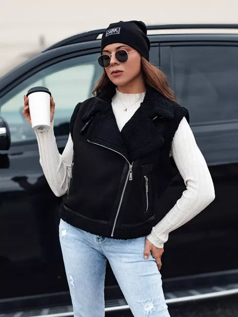 Sieviešu melna veste ar kažokādu