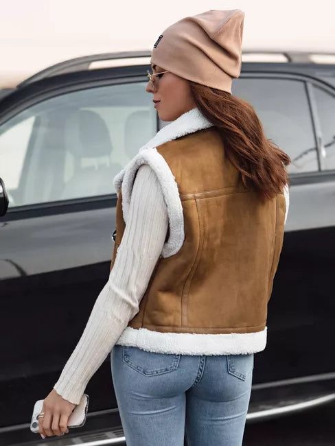 Sieviešu brūna veste ar kažokādu