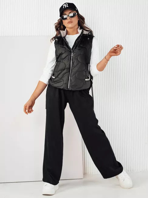 Sieviešu melna veste ar kapuci Teros 