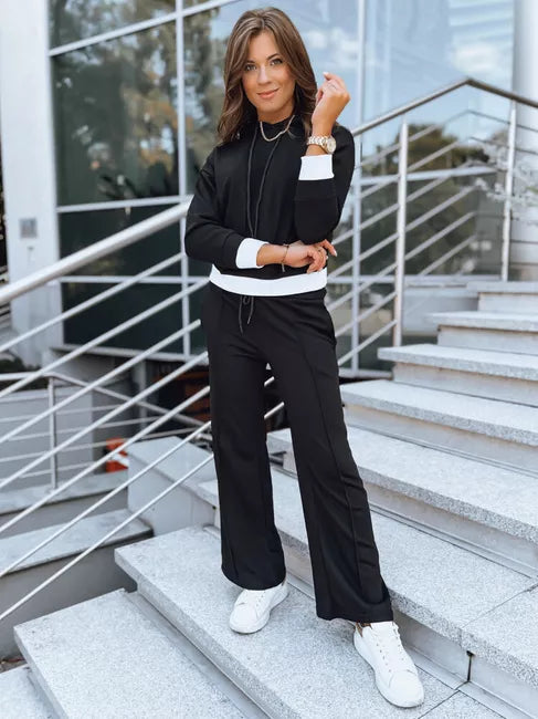 Sieviešu melns treniņtērps Newport