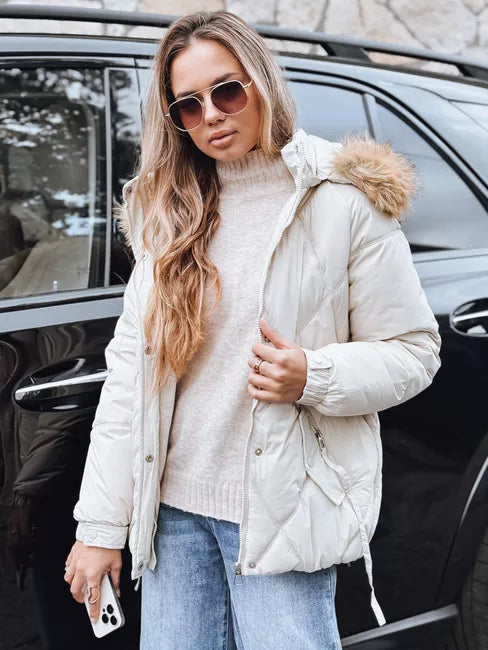 Sieviešu balta ziemas jaka ar kapuci Mari