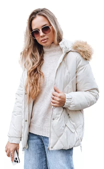 Sieviešu balta ziemas jaka ar kapuci Mari