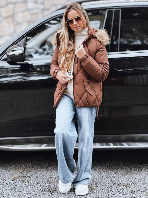 Sieviešu brūna ziemas jaka ar kapuci Mari