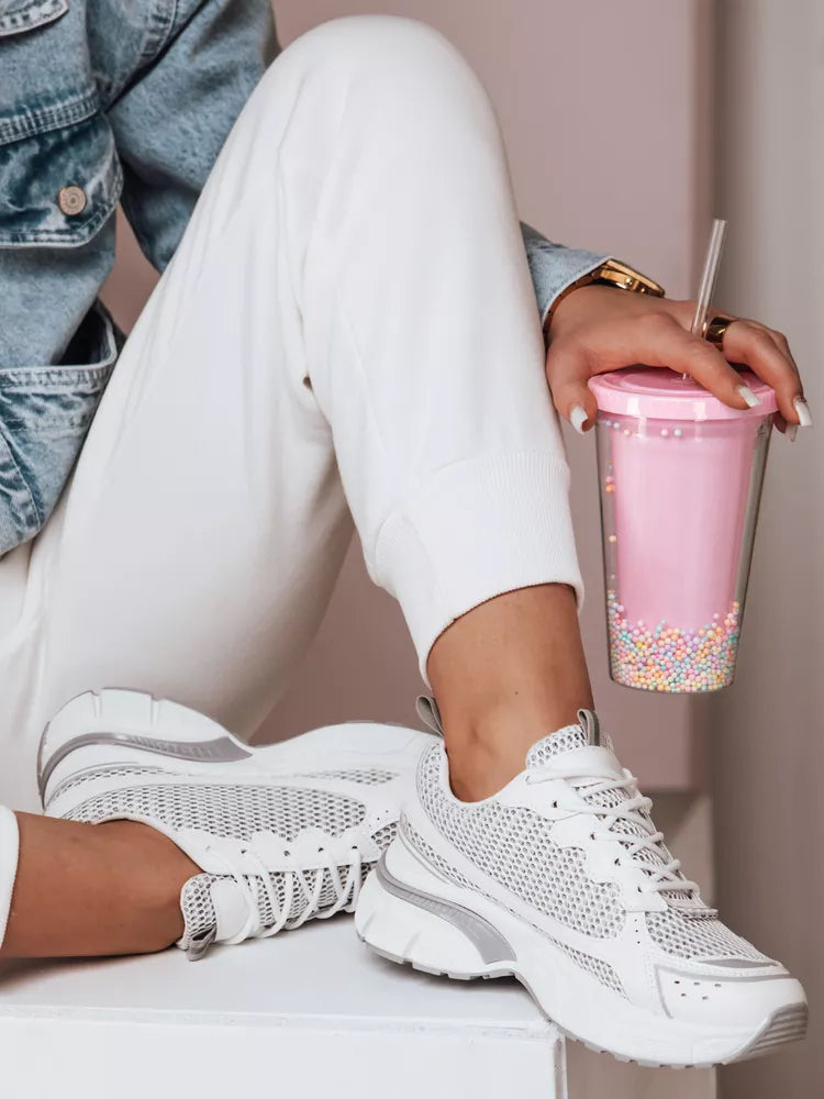 Sieviešu balti ikdienas apavi ar sudrabainām detaļām Dinamic