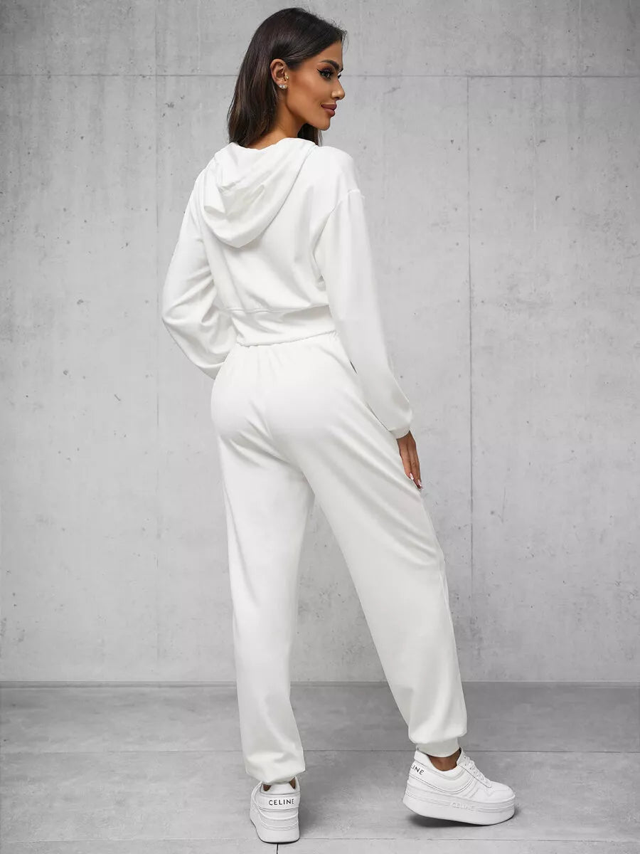 Sieviešu balts brīvā laika apģērbu komplekts Tiny.