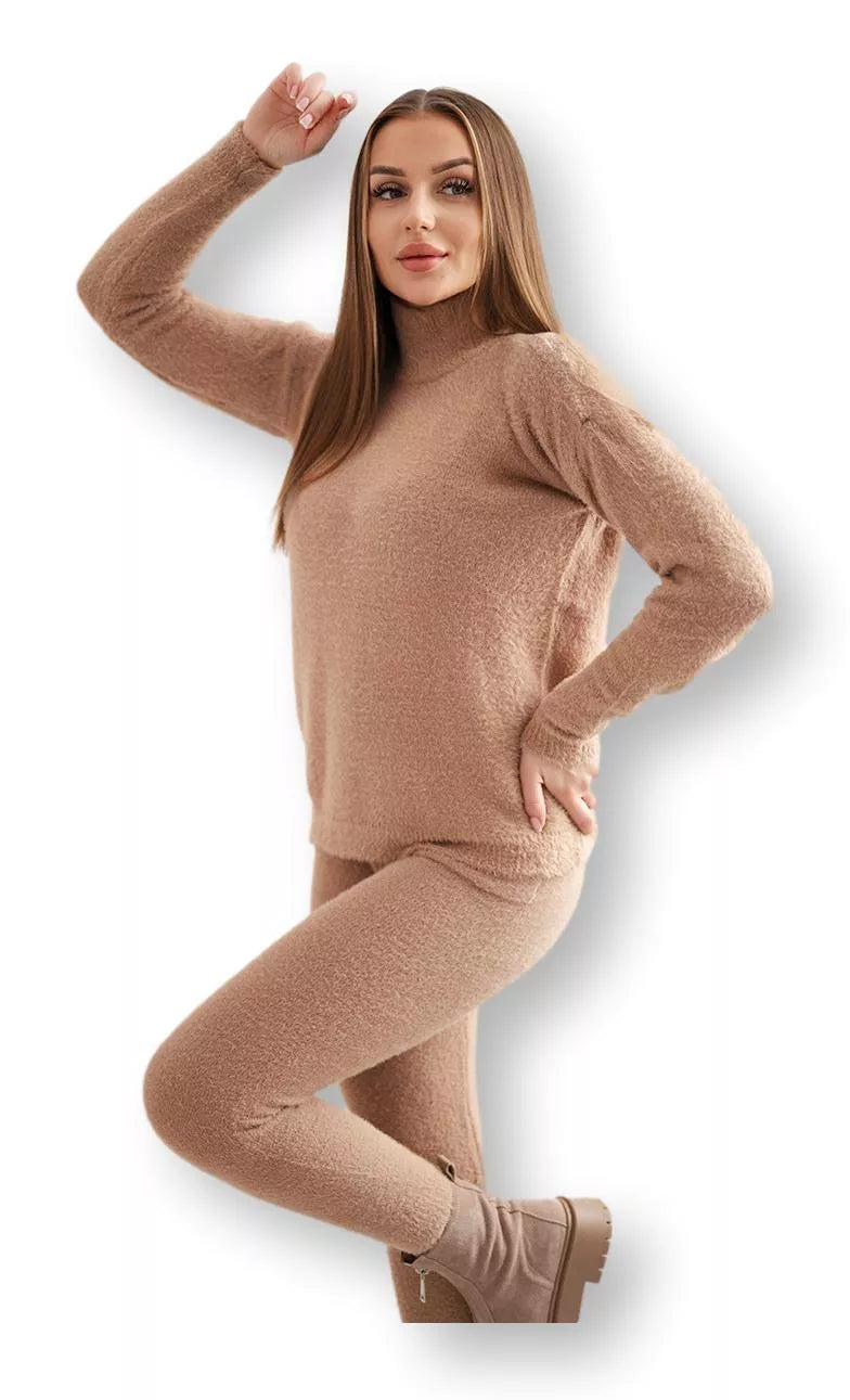 Sieviešu bēšs komplekts Minky