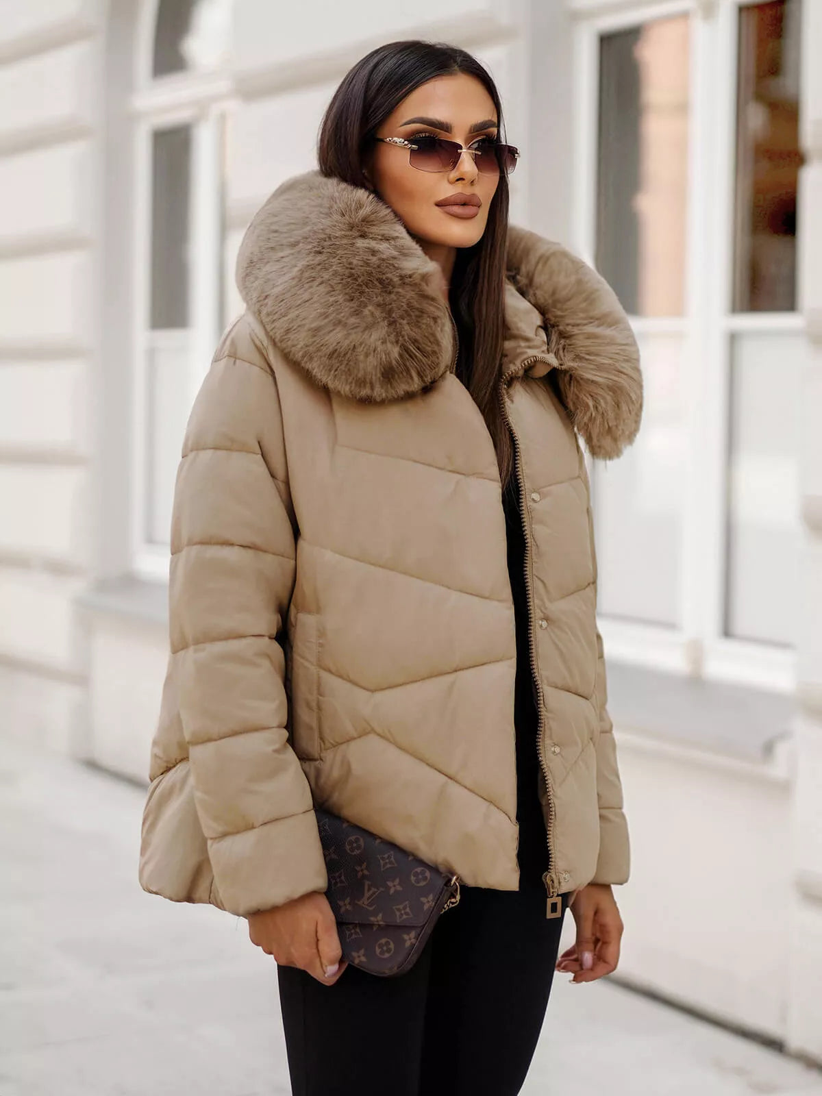 Brūna sieviešu jaka Marind