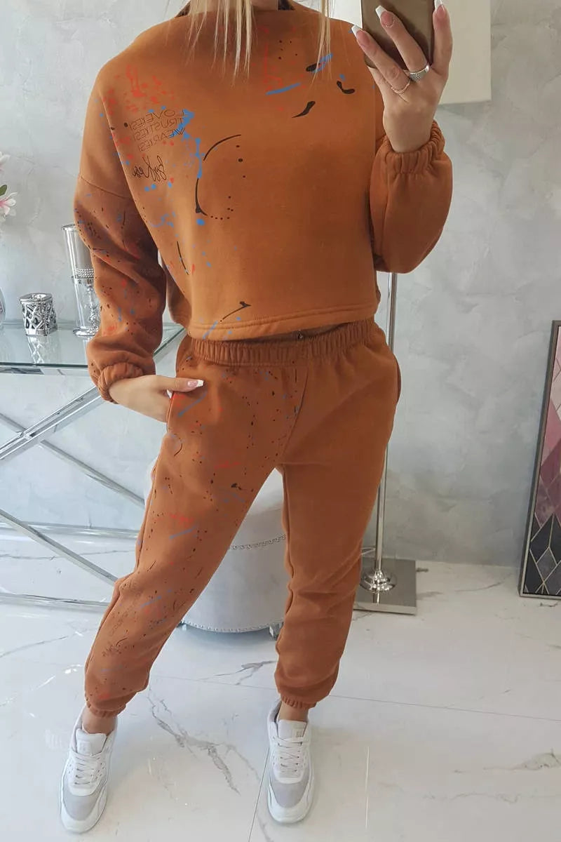 Sieviešu komplekts Splash, spilgti brūnā krāsā.