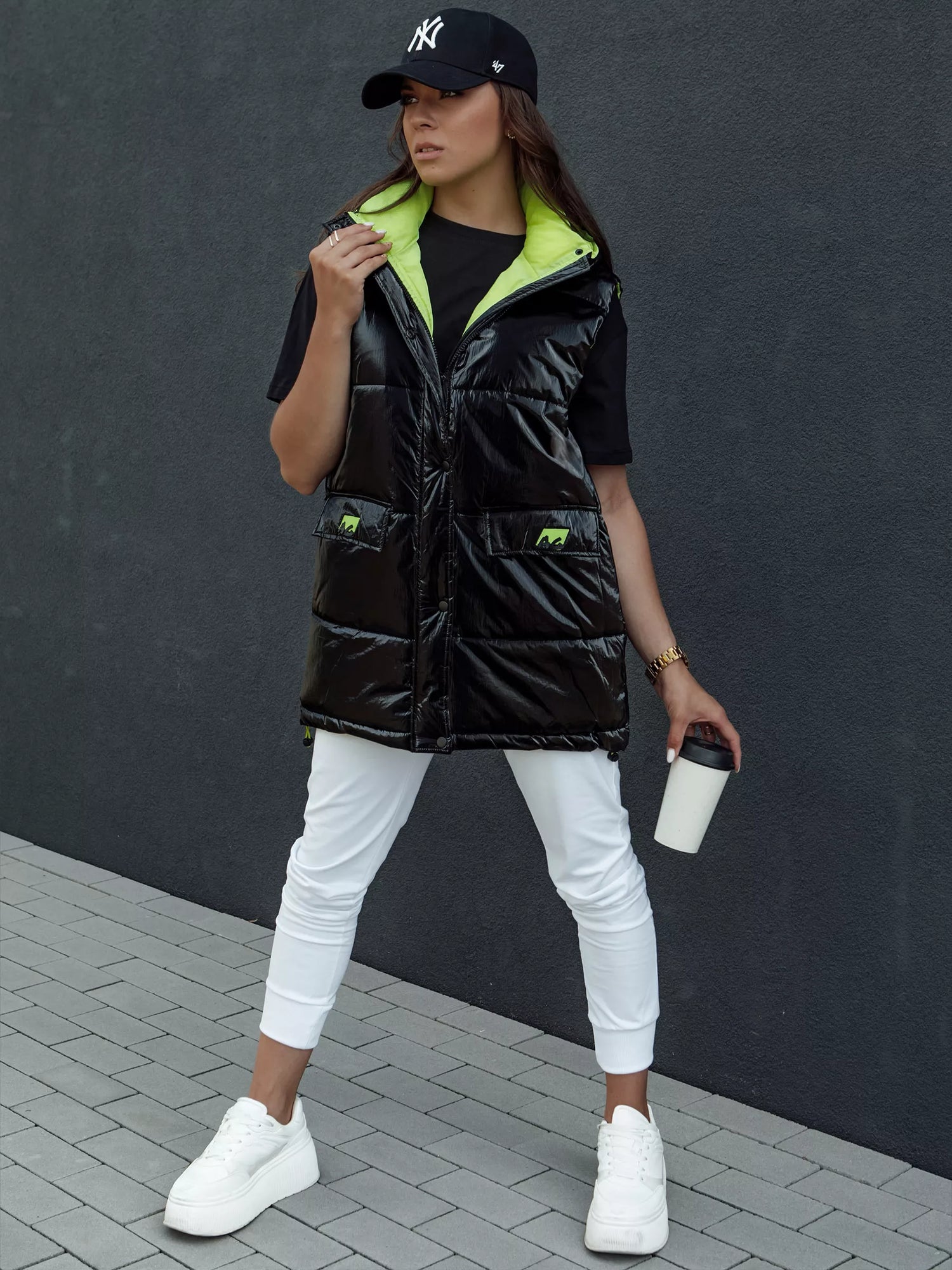 Sieviešu garā veste Nova