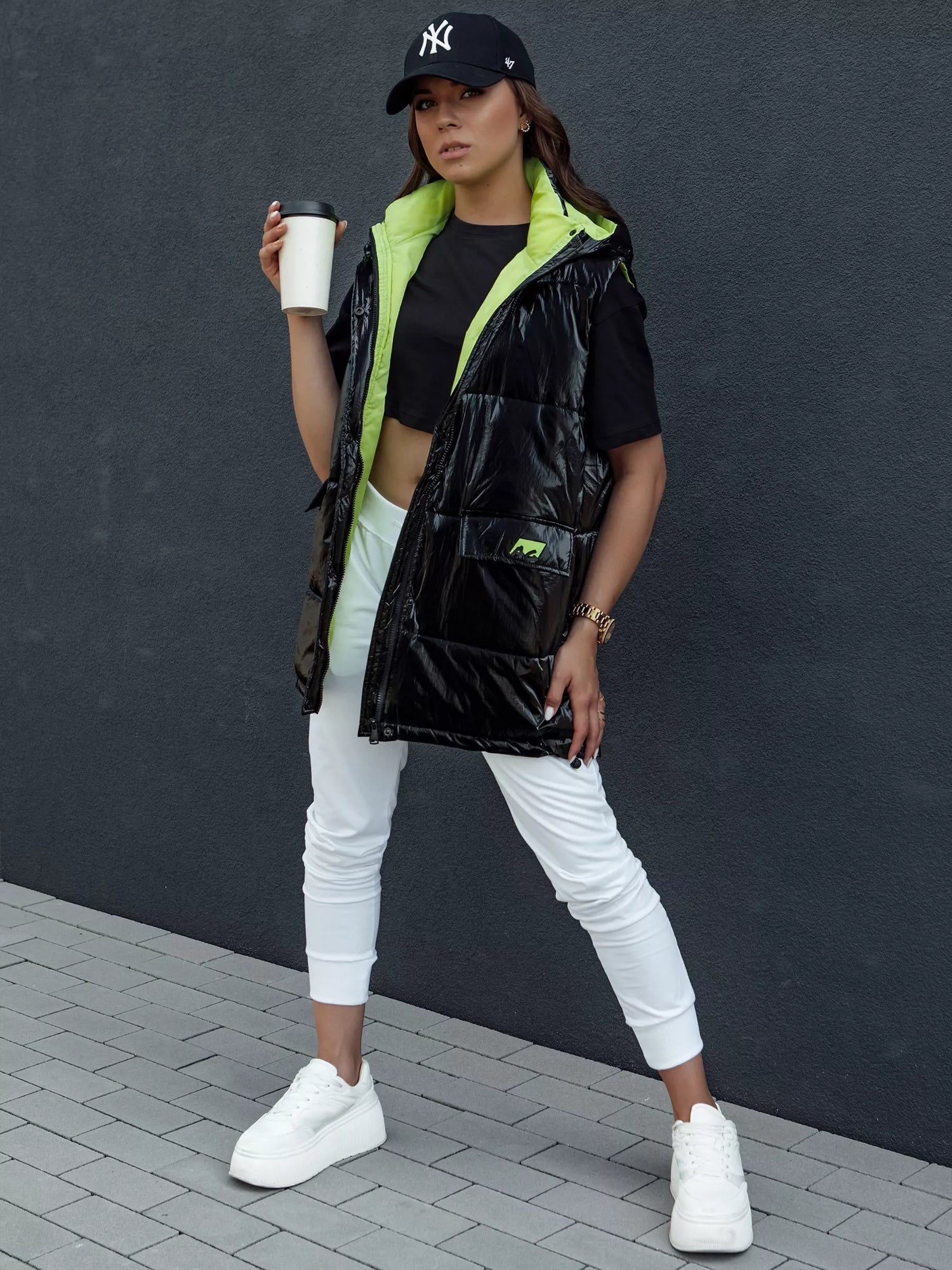 Sieviešu garā veste Nova