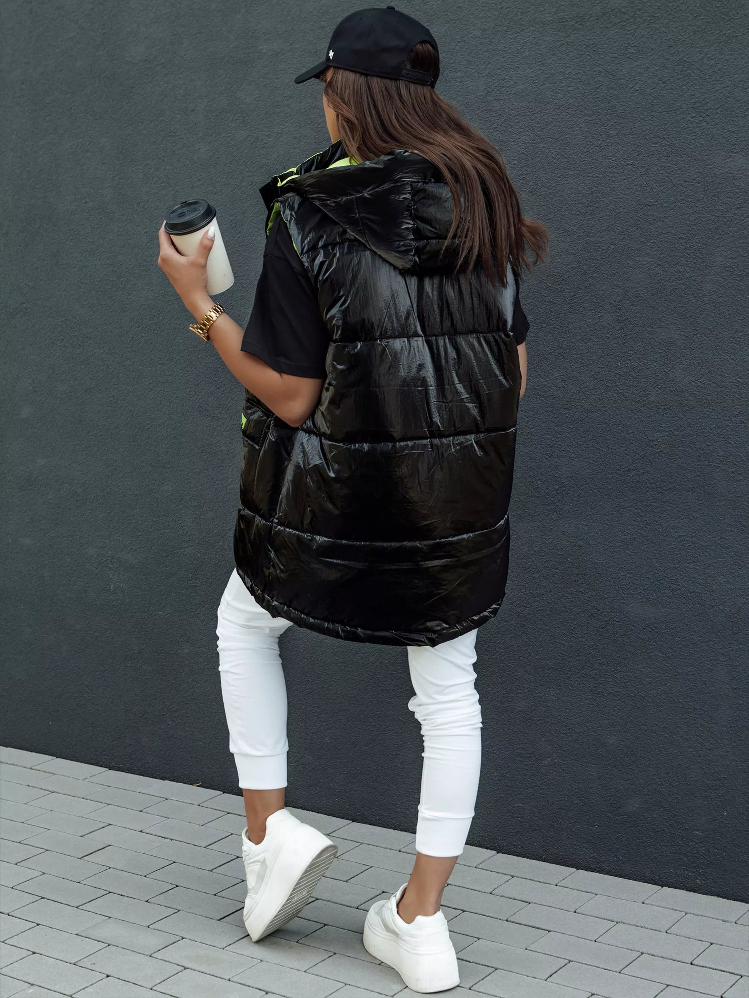 Sieviešu garā veste Nova