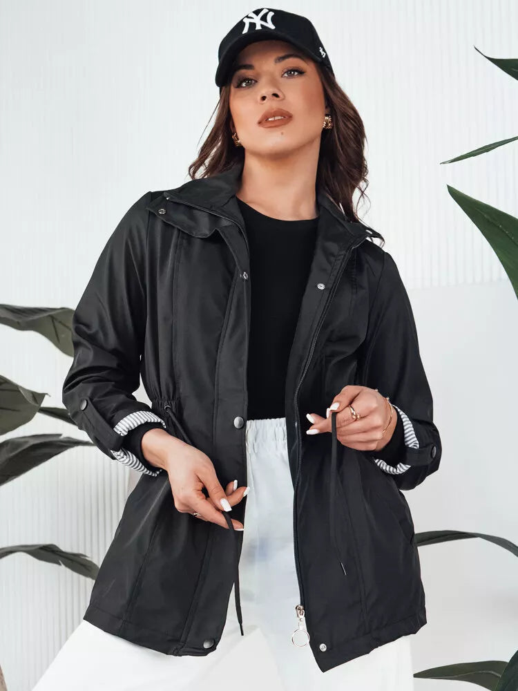 Sieviešu melna jaka Darija