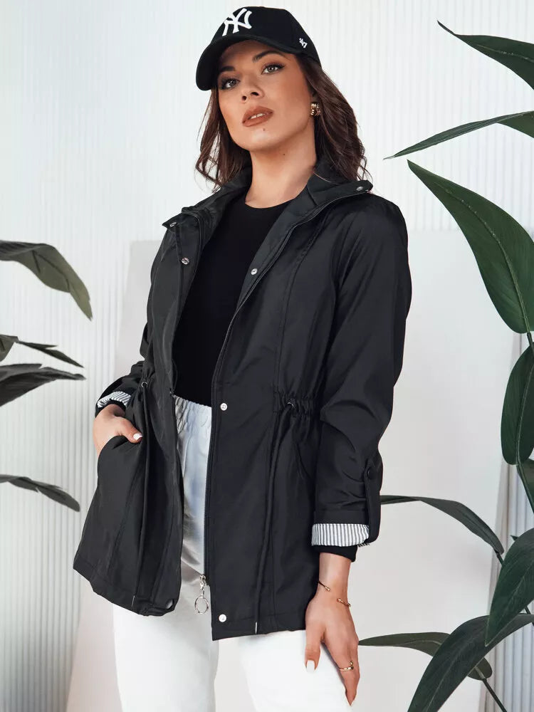 Sieviešu melna jaka Darija