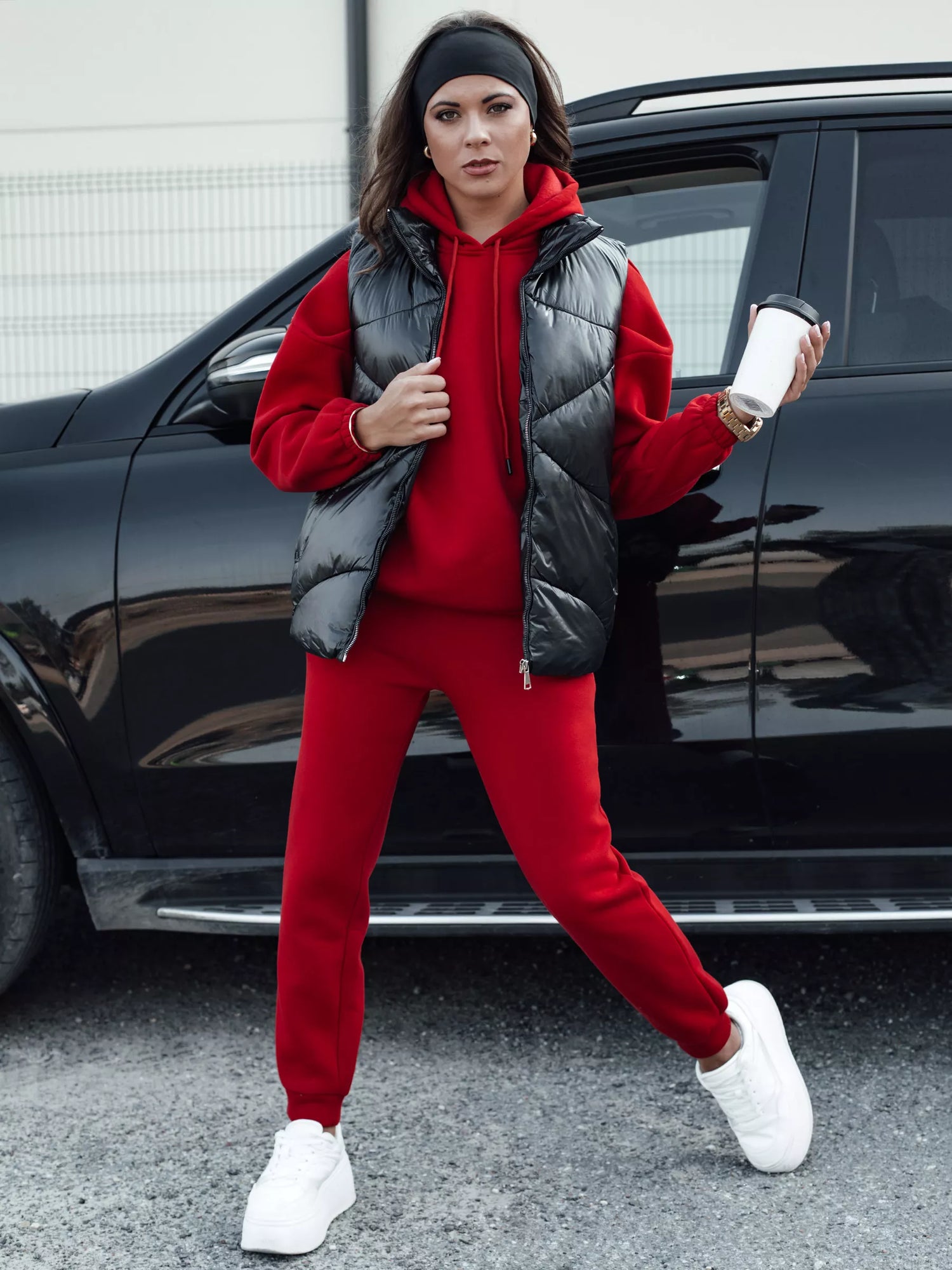 Sieviešu sarkanais komplekts Ksenia