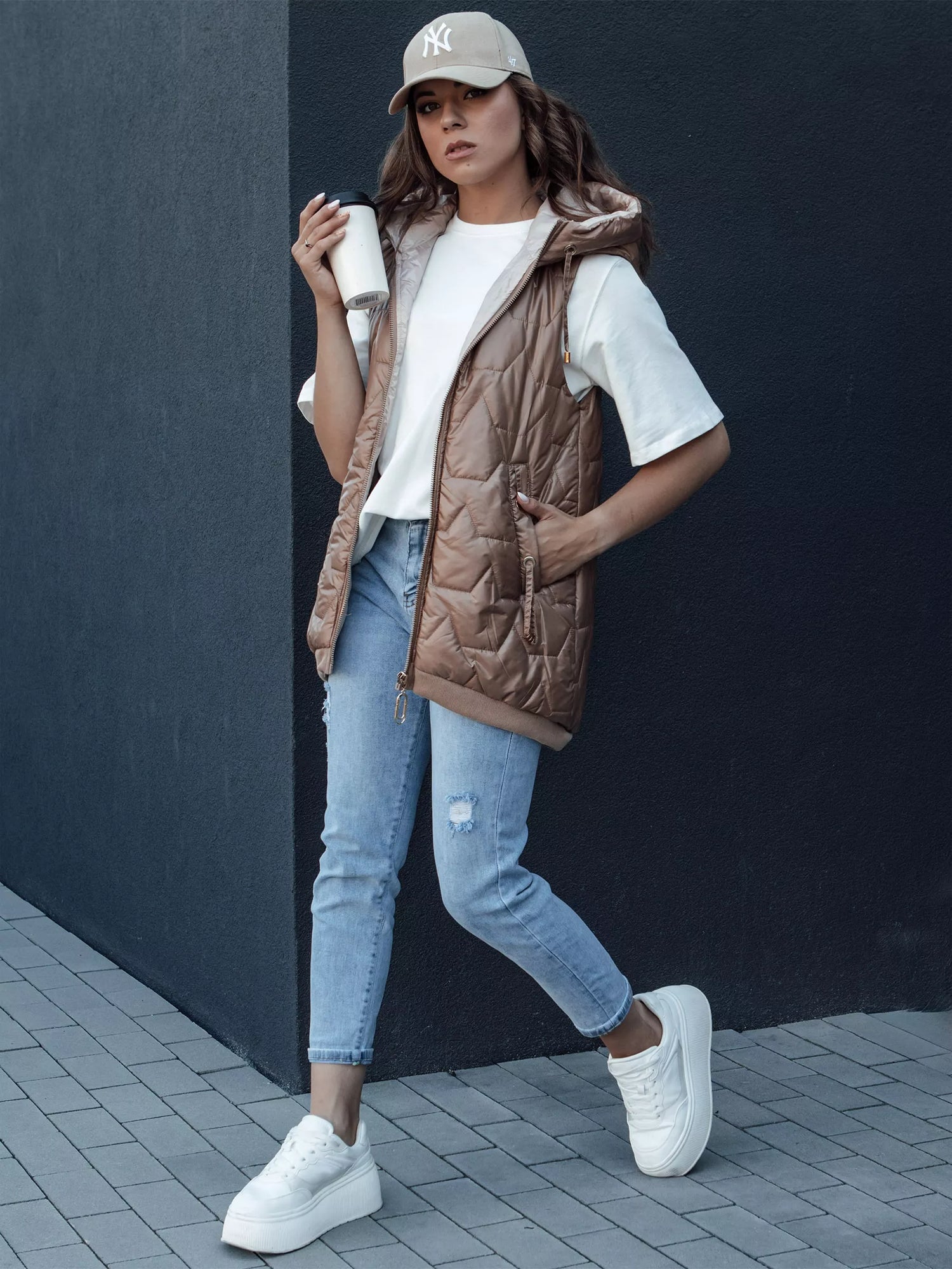 Sieviešu stepēta brūna veste Aria