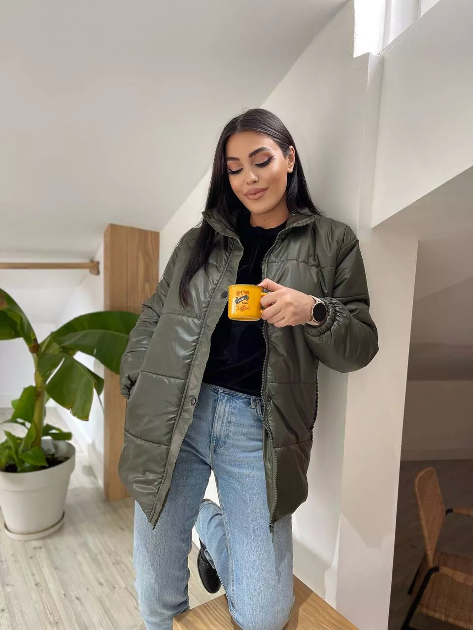 Stilīga sieviešu haki krāsas jaka Gebor