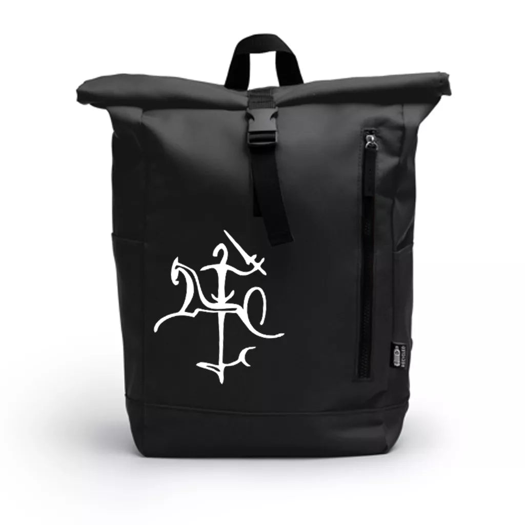 Melna mugursoma Stilistika