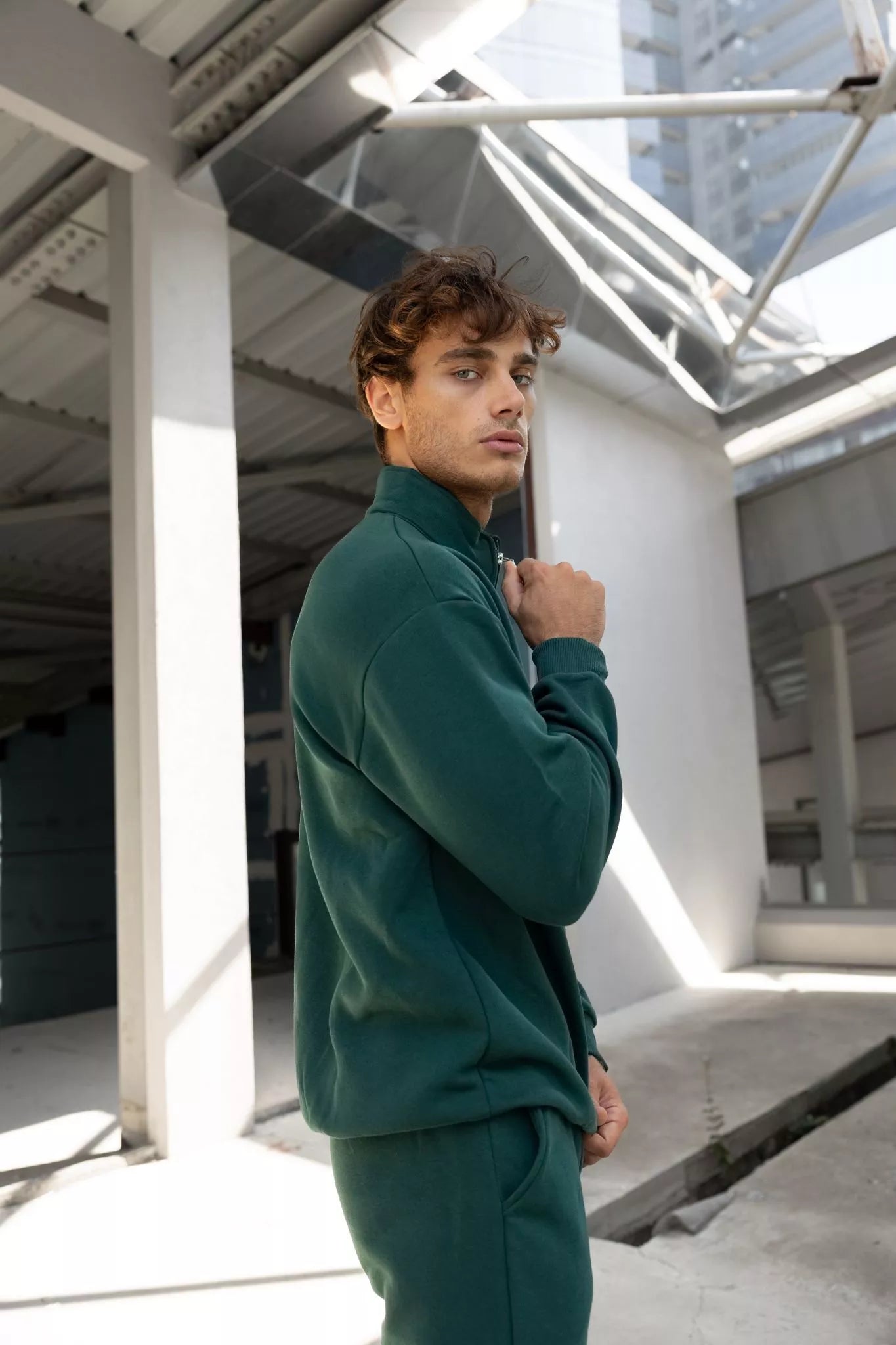 Tumši zaļš vīriešu uzvalks Gerol