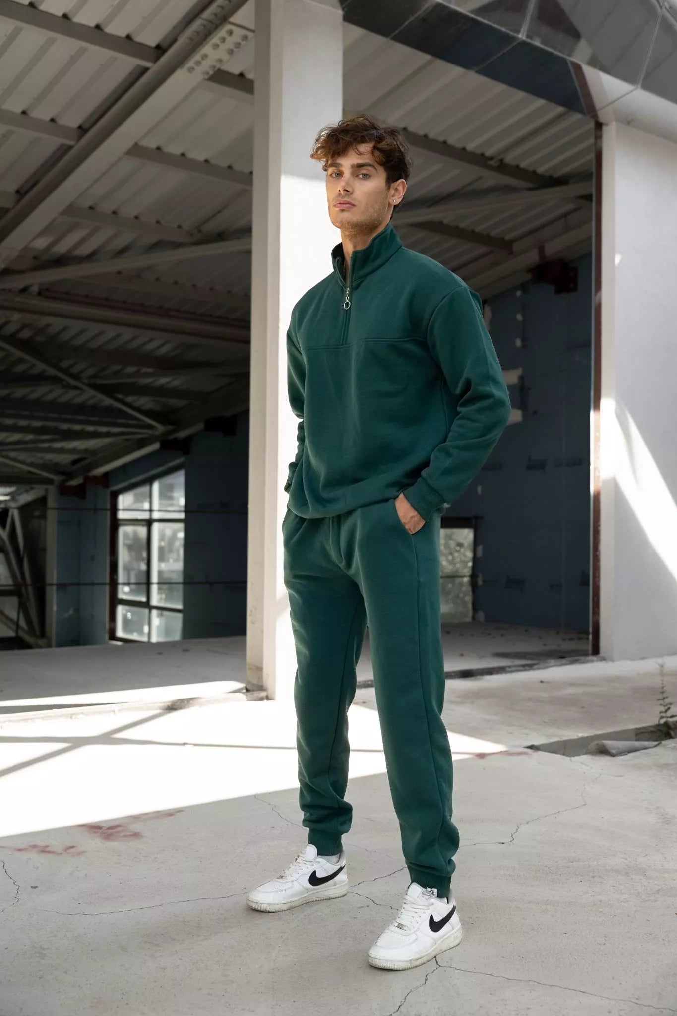 Tumši zaļš vīriešu uzvalks Gerol