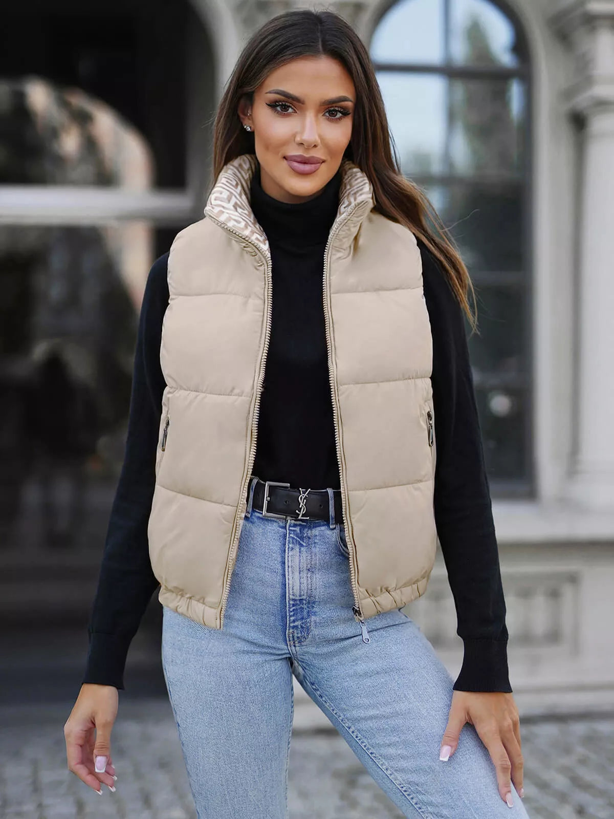 Veste brūnā krāsā Debor