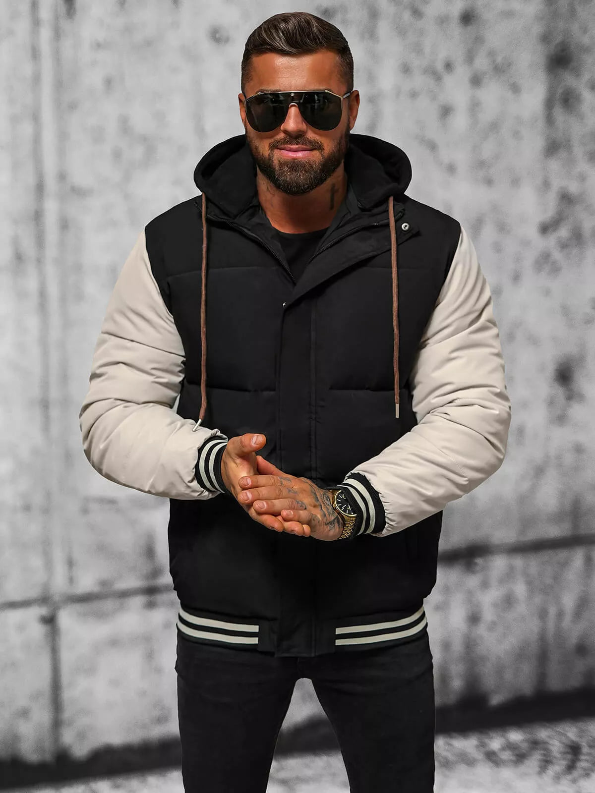 Melna vīriešu jaka ar brūnām piedurknēm Ecru