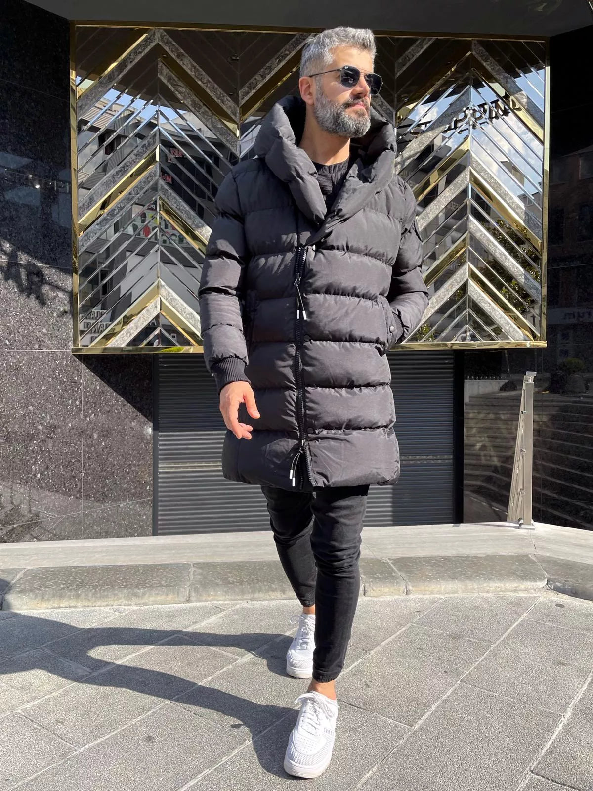 Melna vīriešu jaka bez kapuces Guno