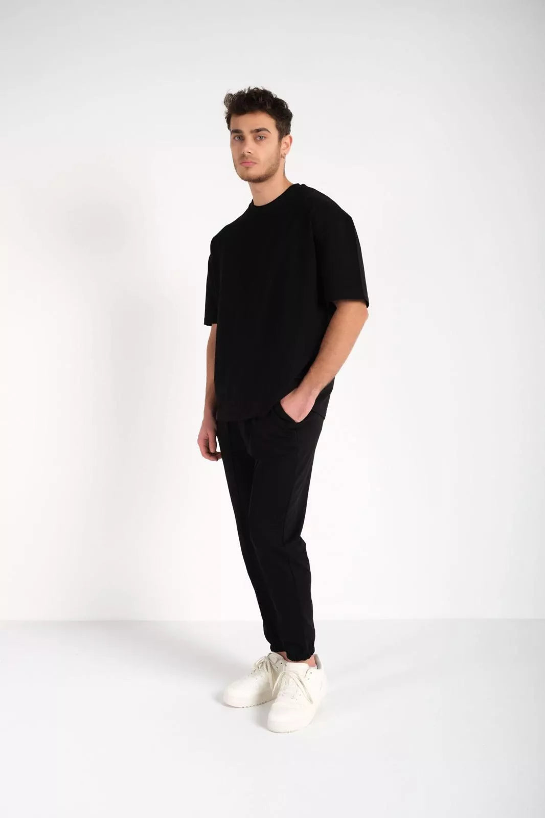 Vīriešu melns uzvalks SumerTop