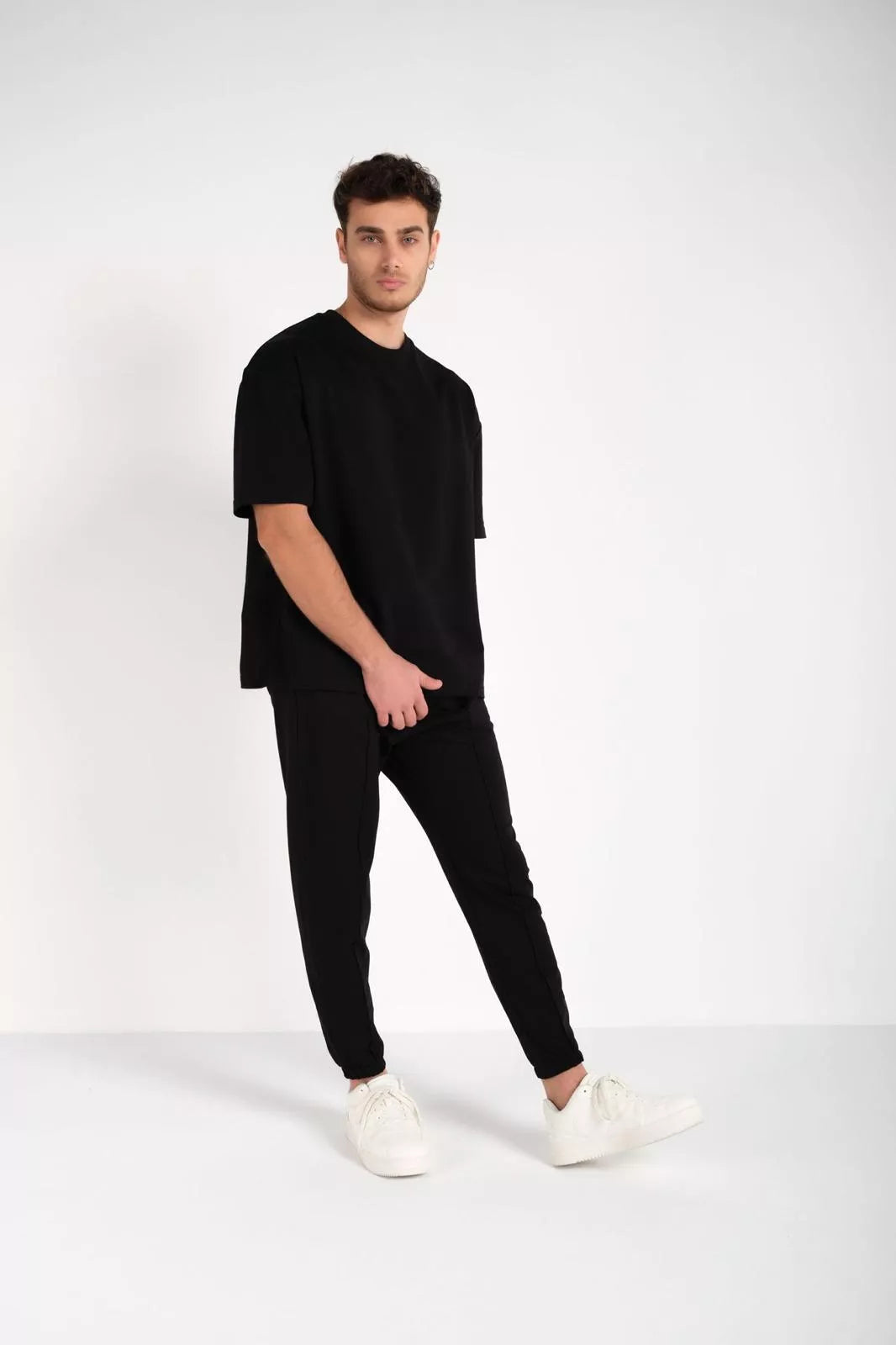 Vīriešu melns uzvalks SumerTop