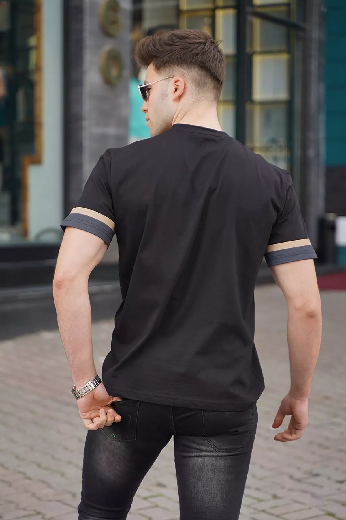 Vīriešu melns T-krekls Geoffrey