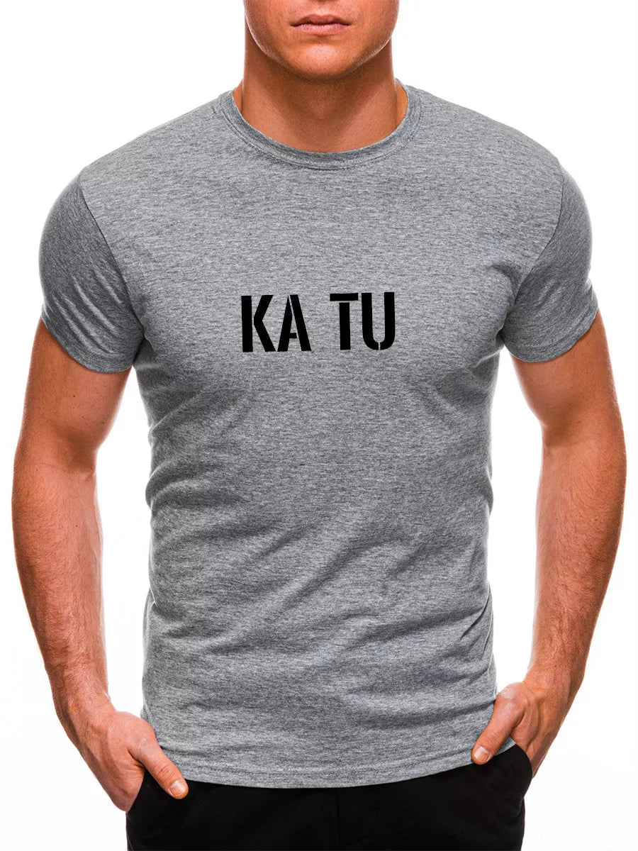 Vīriešu pelēks T-krekls KAS TU ESI?