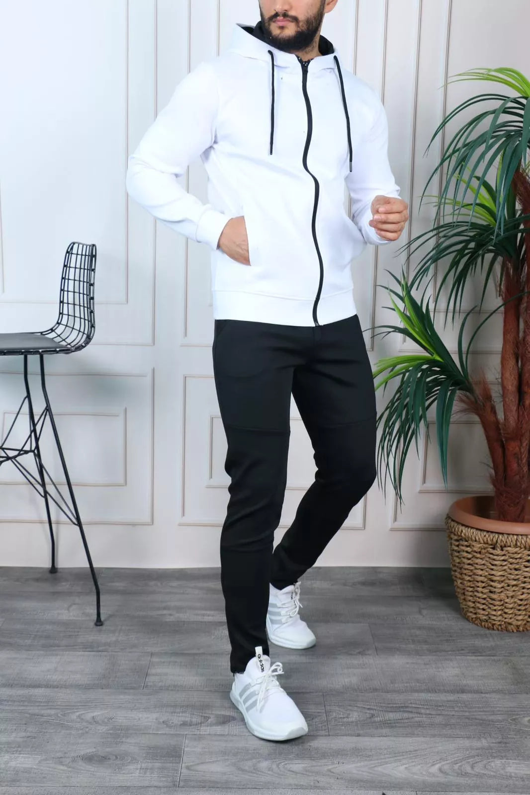 Vīriešu sporta komplekts baltā krāsā Retro