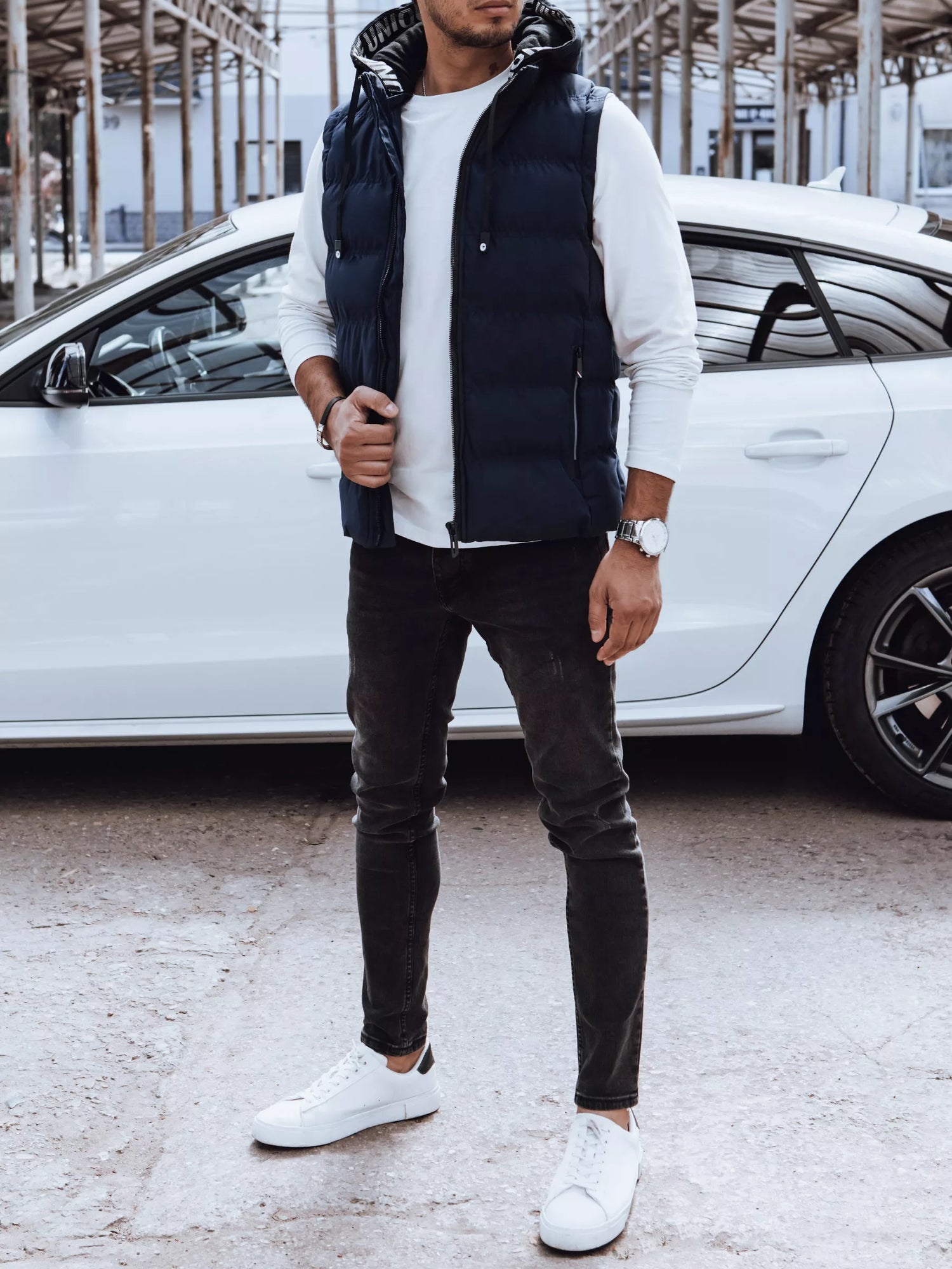 Vīriešu stepēta tumši zila veste Eiten