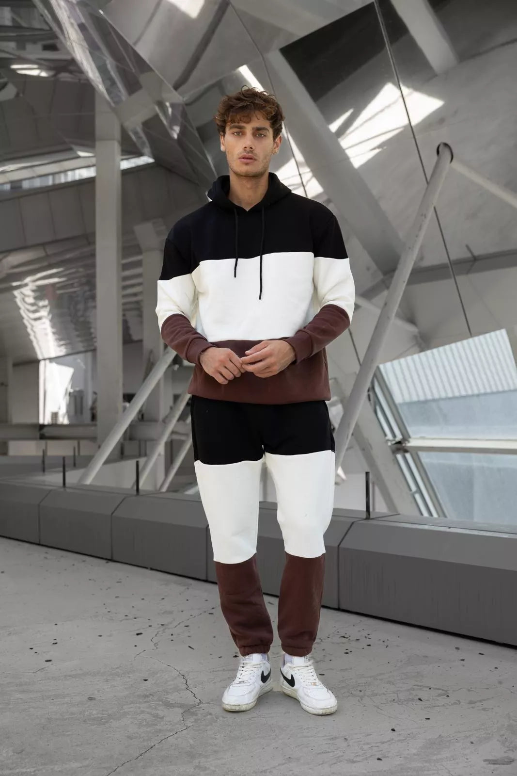 Trīskrāsu vīriešu melns treniņtērps One