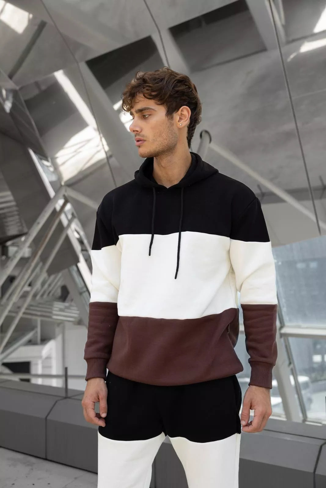 Trīskrāsu vīriešu melns treniņtērps One